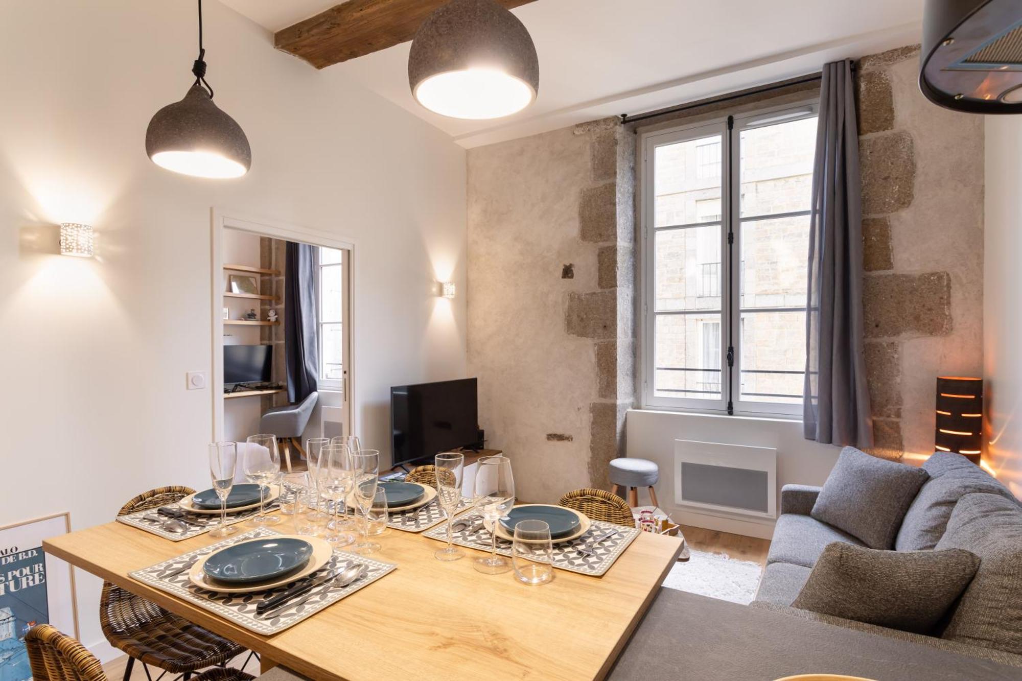 Le Kodama - Appt En Plein Coeur De St Malo Сен-Мало Экстерьер фото